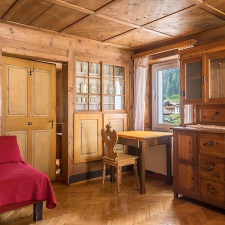Enrich Apartment Urtijëi Dış mekan fotoğraf