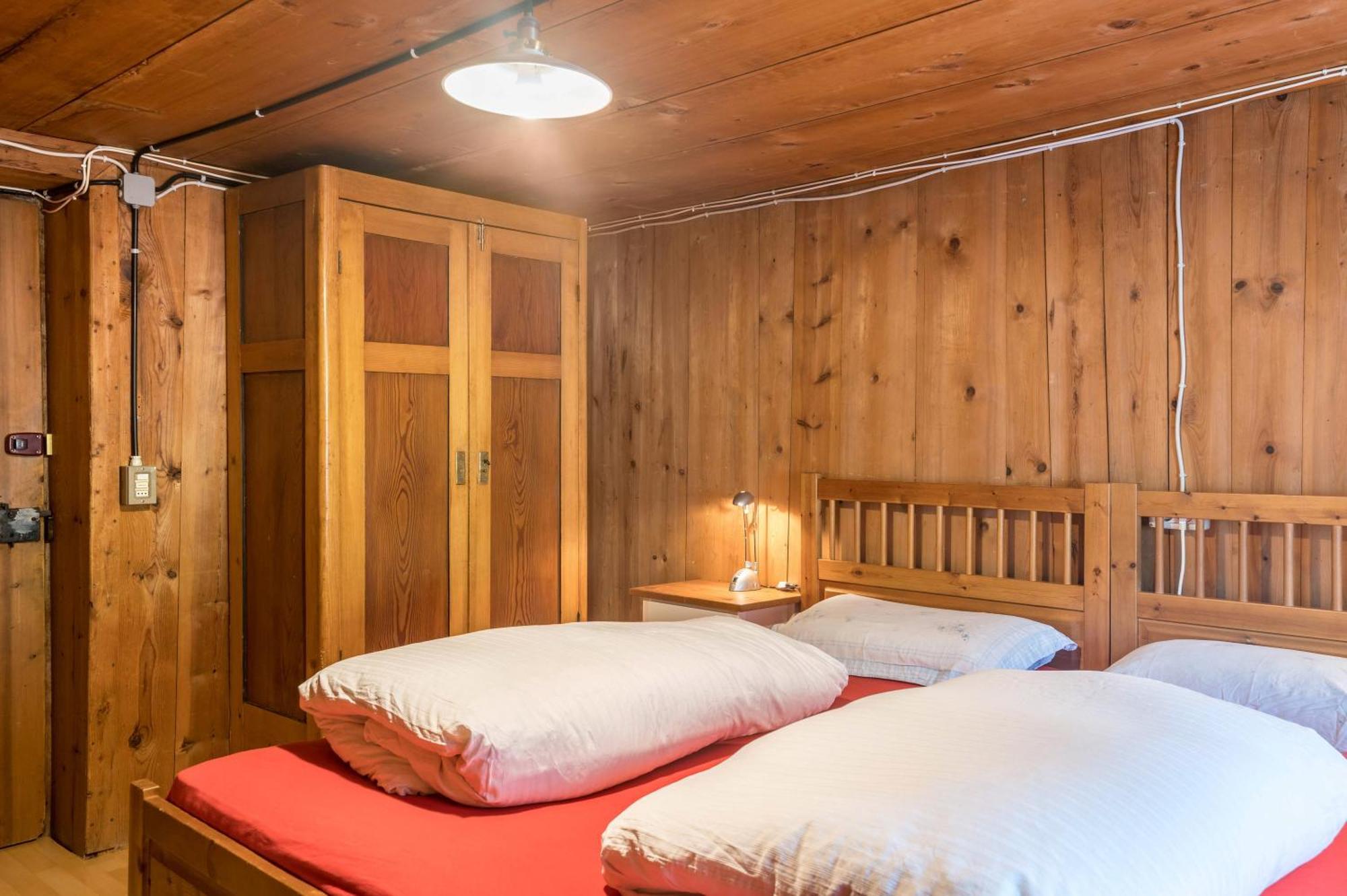Enrich Apartment Urtijëi Dış mekan fotoğraf